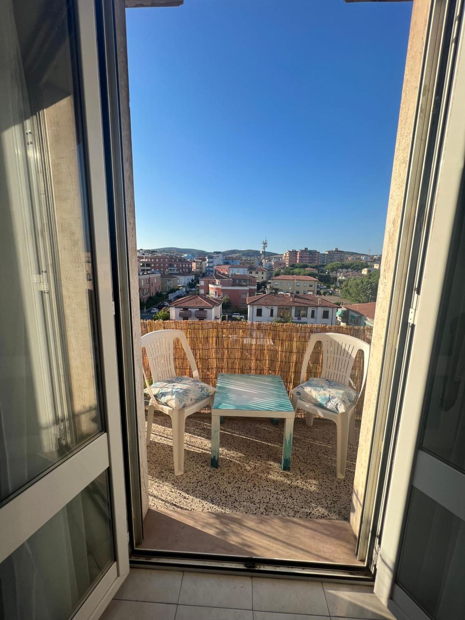 Ferienwohnung A Un Passo Dal Mare! Piombino Exterior foto